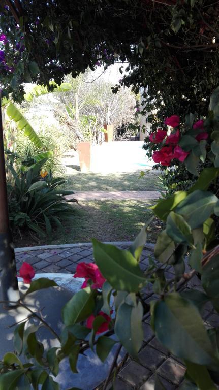 Villa Via Hotel Midrand Exterior foto
